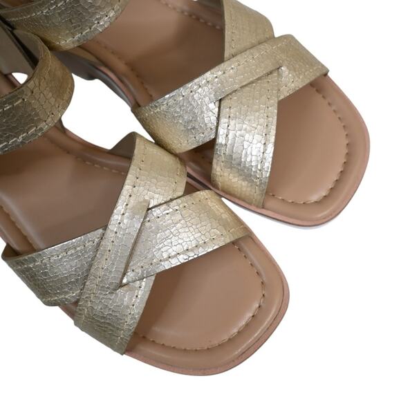 Donald Pliner Womens 8.5 Pyper Lug Sole Slingback Leather Sandal NEW - Picture 8 of 11